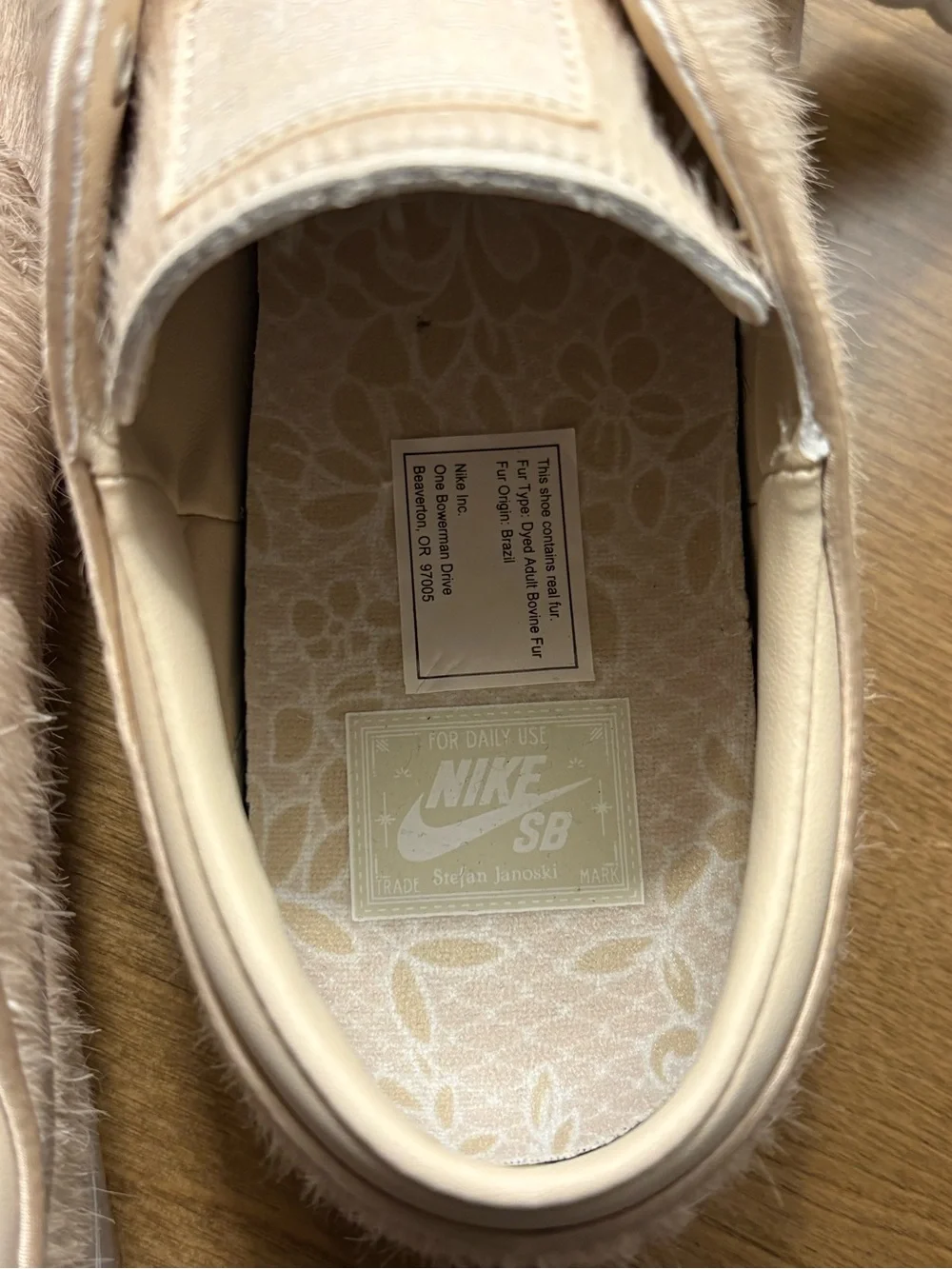 Nike SB Zoom Janoski OG+ SE Pearl White Summit White Mystic Hibiscus
